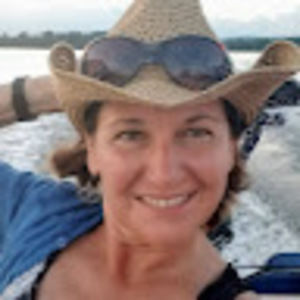 Meet your Posher, Sharon